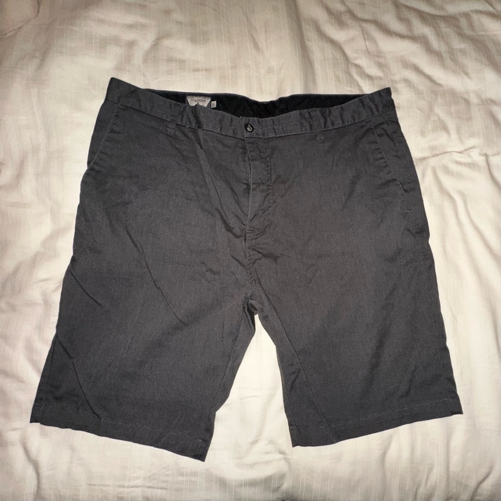 COPY - Men's Volcom Modern Stretch Dress Shorts Size 40 Dark Charcoal